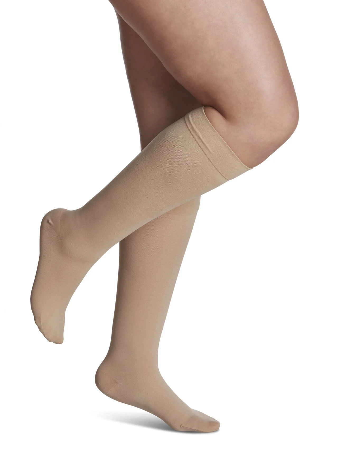 Essential Opaque (860) Calf 20-30mmHg Compression Stockings For Women By Sigvaris - Image 4